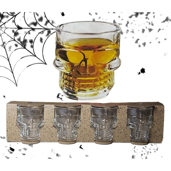 Original Set Of 4 Shot Glasses 3-D Skull Clear Glass Halloween /Day Of The Death - Picture 2 of 13